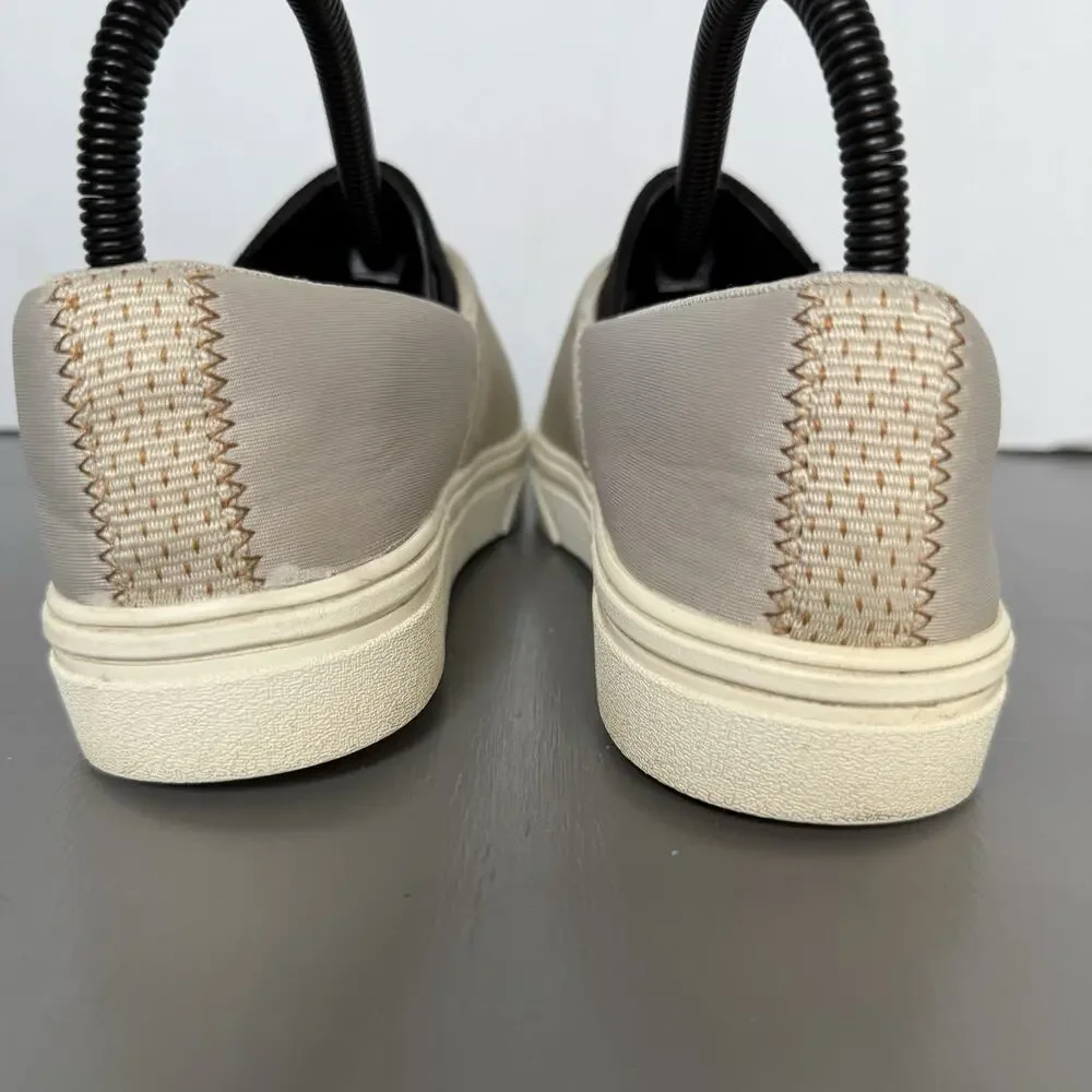 Reebok Women’s Slip On Sneaker Ghost Cheetah Print Tan U.S. 6 UK 3.5‎ EU 36